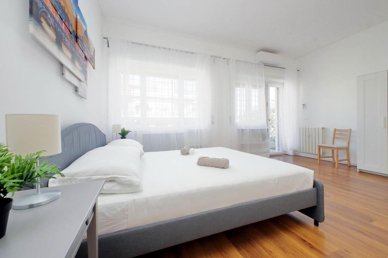Zucchi Rooms Rome Bagian luar foto