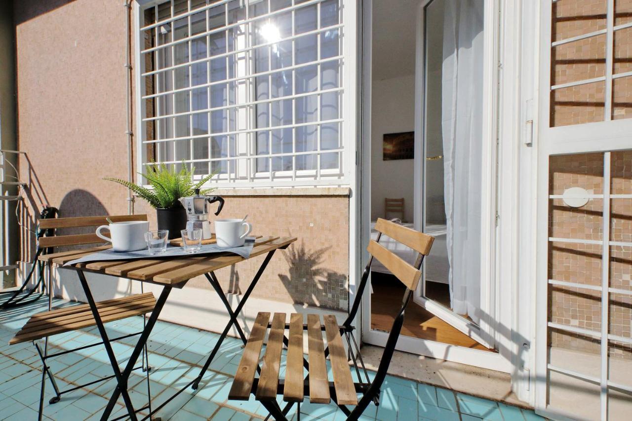 Zucchi Rooms Rome Bagian luar foto